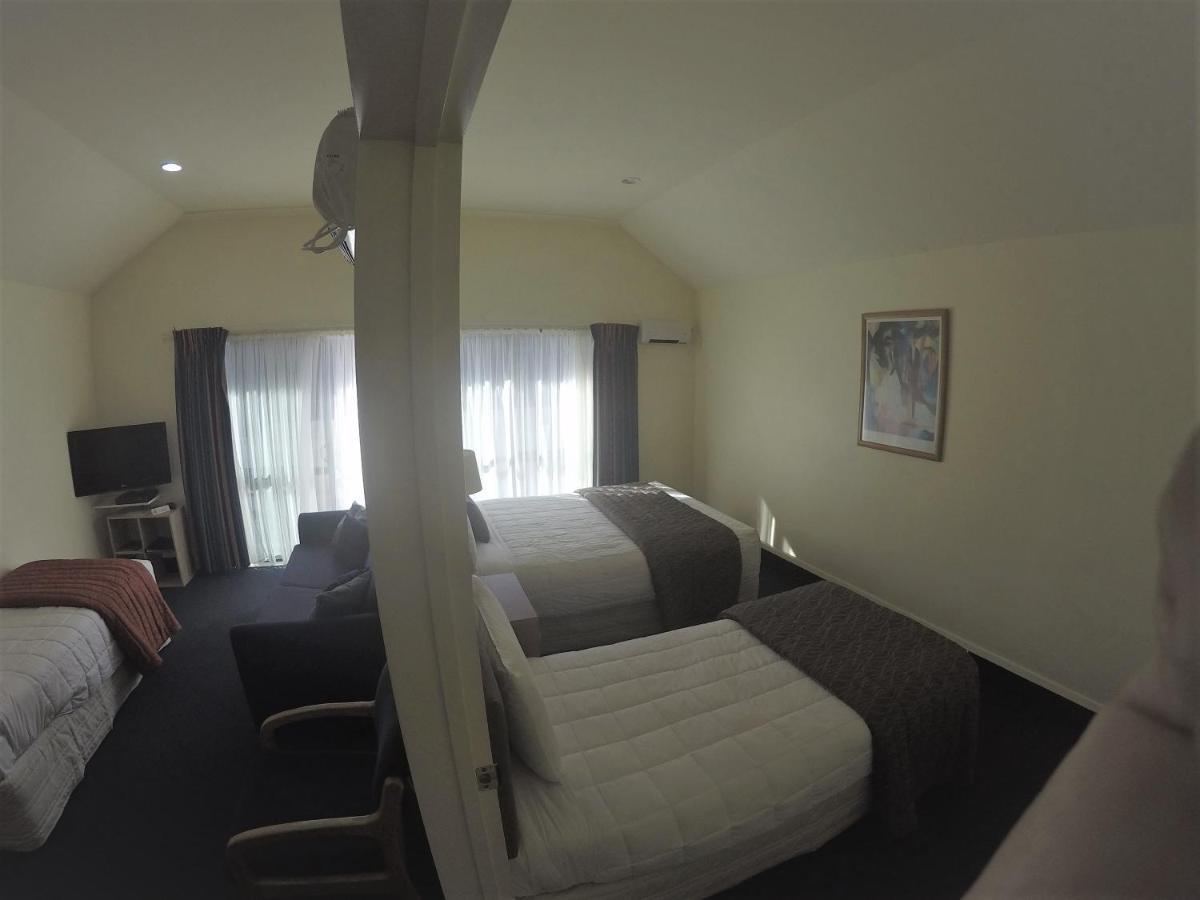 The Peaks Motor Inn Огакуне Екстер'єр фото