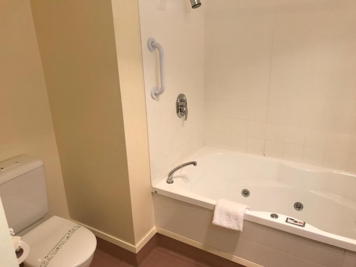 The Peaks Motor Inn Огакуне Екстер'єр фото