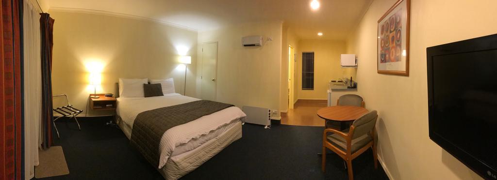 The Peaks Motor Inn Огакуне Екстер'єр фото